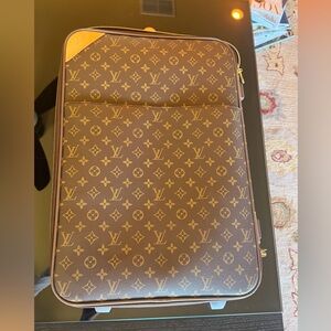 LOUIS VUITTON Brown Monogram Canvas Travel Briefcase